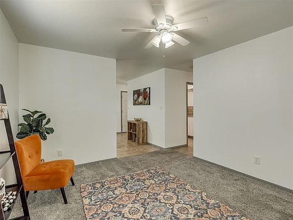 5th image of 7245 NW 21st St