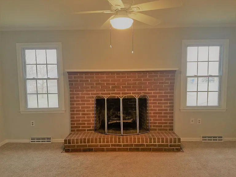 2209 Courthouse Rd — Photo 8