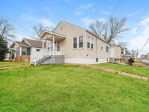 2nd image of 3701 Viking Ave