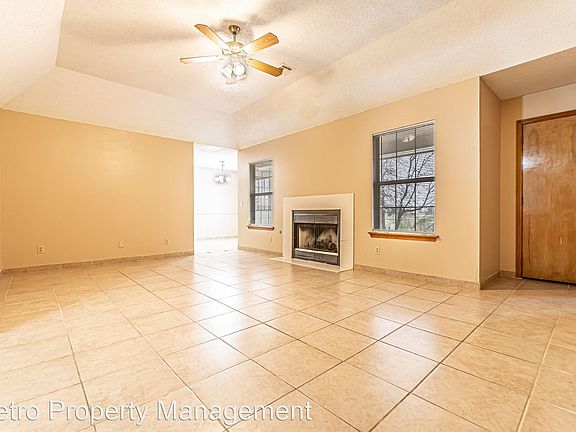 5th image of 1318 W Lela St