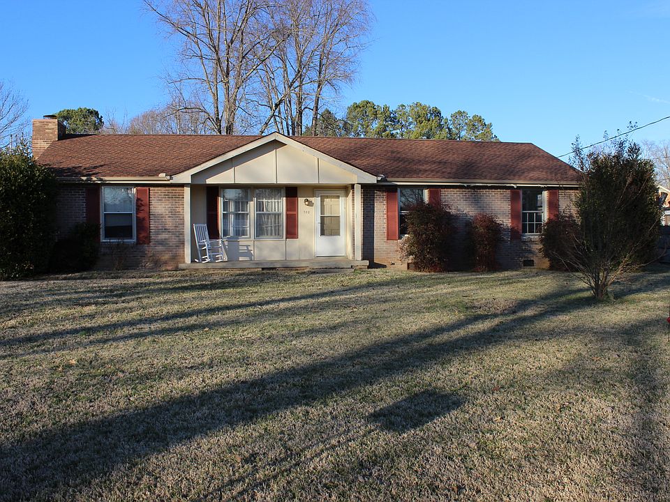 1st image of 102 Hankins Dr