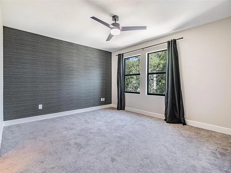 1302 W Carmen St #1 — Photo 17