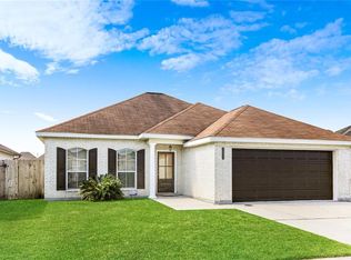 2633 Sand Bar Ln, Marrero, LA 70072