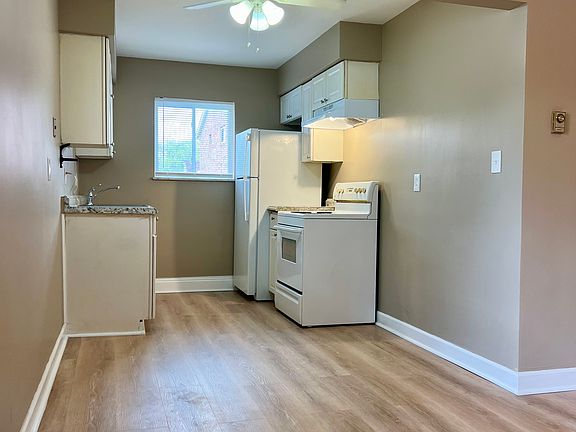 4th image of 15515 E Ten Mile Rd APT 1