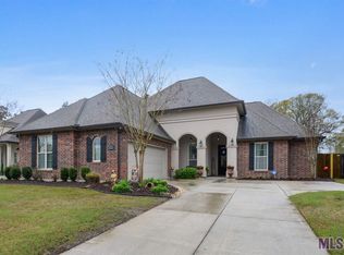 8028 Superior Dr, Denham Springs, LA 70726