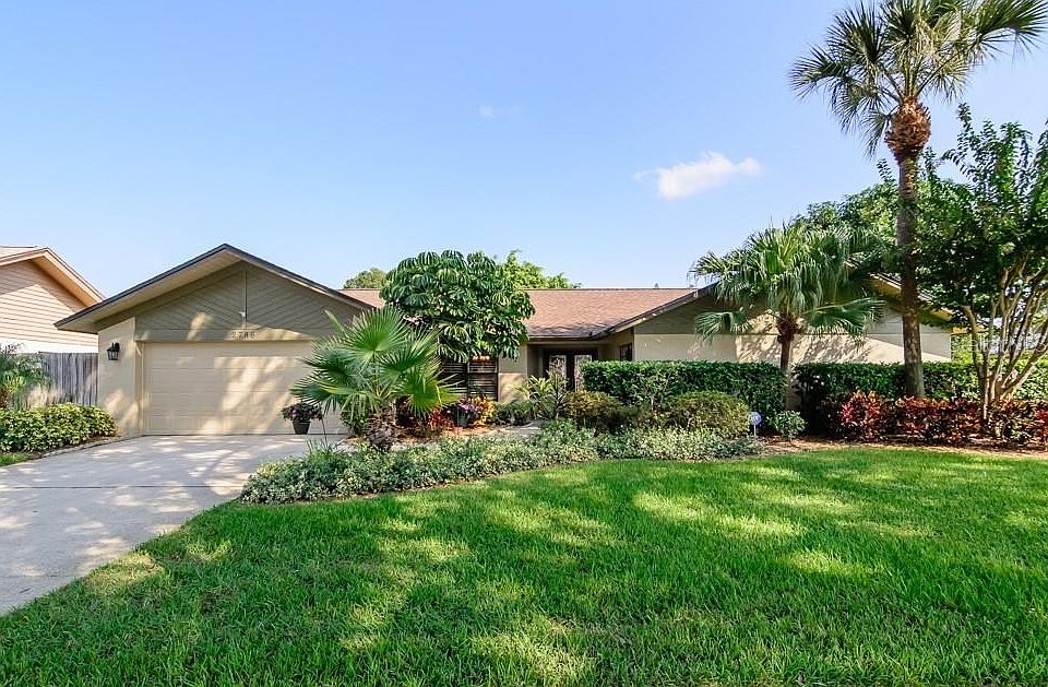 1st image of 2786 Hyde Park Pl
