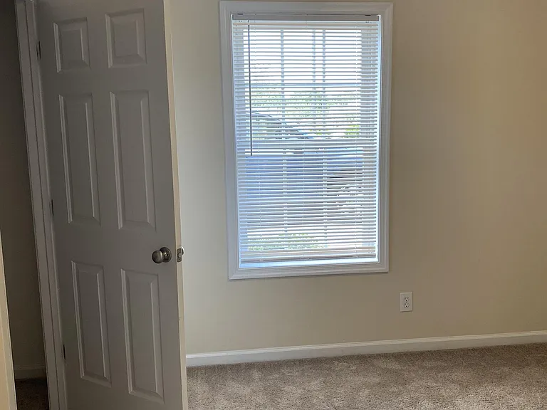 301 Rotunda St #101 — Photo 17