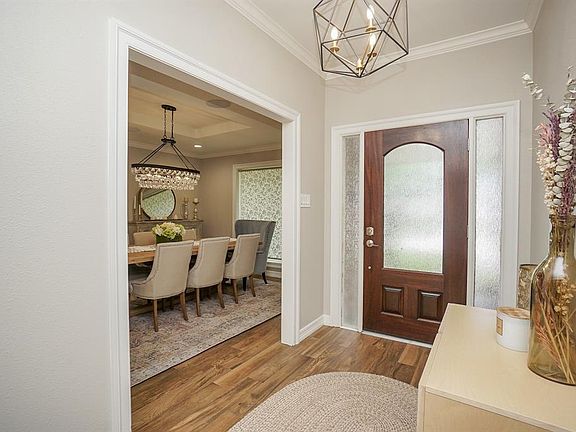 5th image of 3822 Pleasant Valley Dr