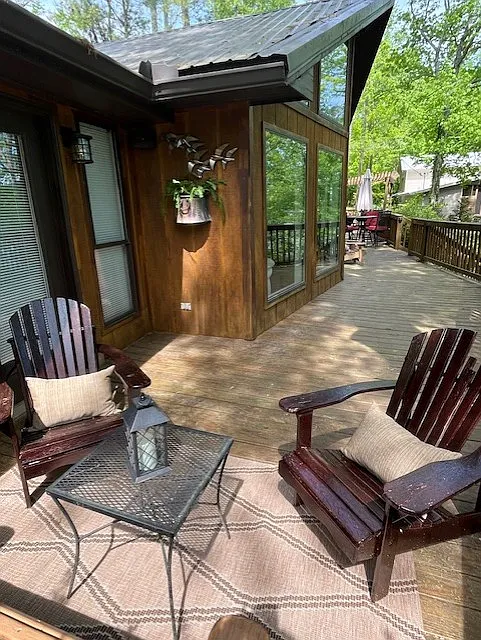 3 bed, 1394 sqft, $1,950 — Photo 4