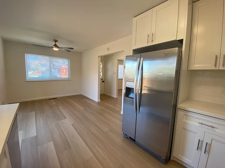 162 Roosevelt Ave #1 — Photo 12