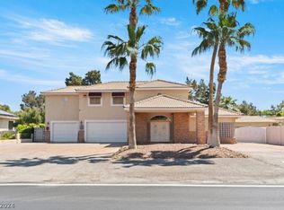 3840 McLeod Dr, Las Vegas, NV 89121