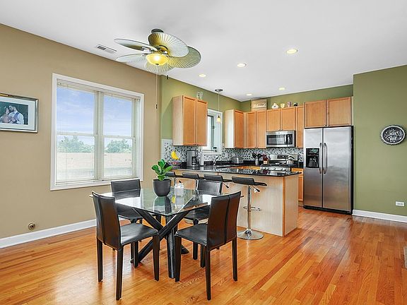 5th image of 6113 W Higgins Ave APT 3E