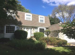 103 Simon Crestway, Waunakee, WI 53597