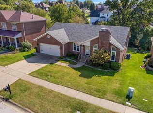 4603 Saratoga Hill Rd, Louisville, KY 40299