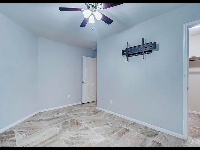 3042 Thicket Path Way — Photo 14