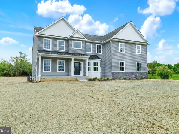 109 Knightsbridge Rd, Middletown, DE 19709