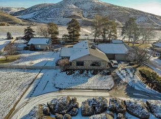 2300 Valley View Dr, Weiser, ID 83672