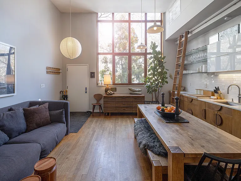 44 Sharon St #1 — Photo 5
