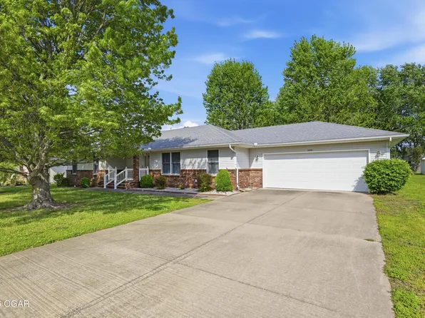 2250 Alison St, Carthage, MO 64836