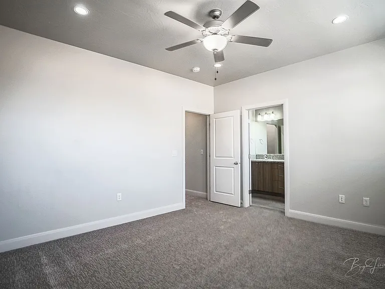 1184 E Bulloch St #51 — Photo 17