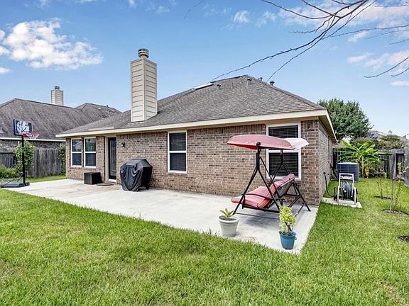 4th image of 26111 Twin Stone Ln