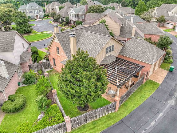 2nd image of 7277 Stags Leap Cir