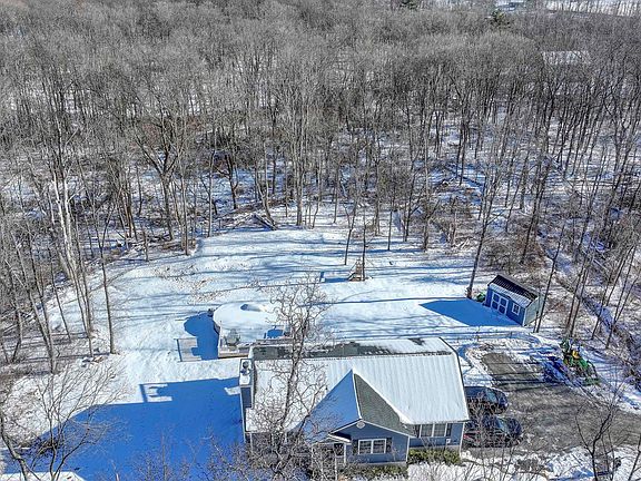 4th image of 1230 Mountain Road