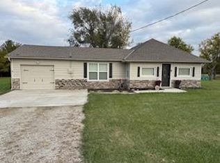 31375 Metcalf Rd, Louisburg, KS 66053