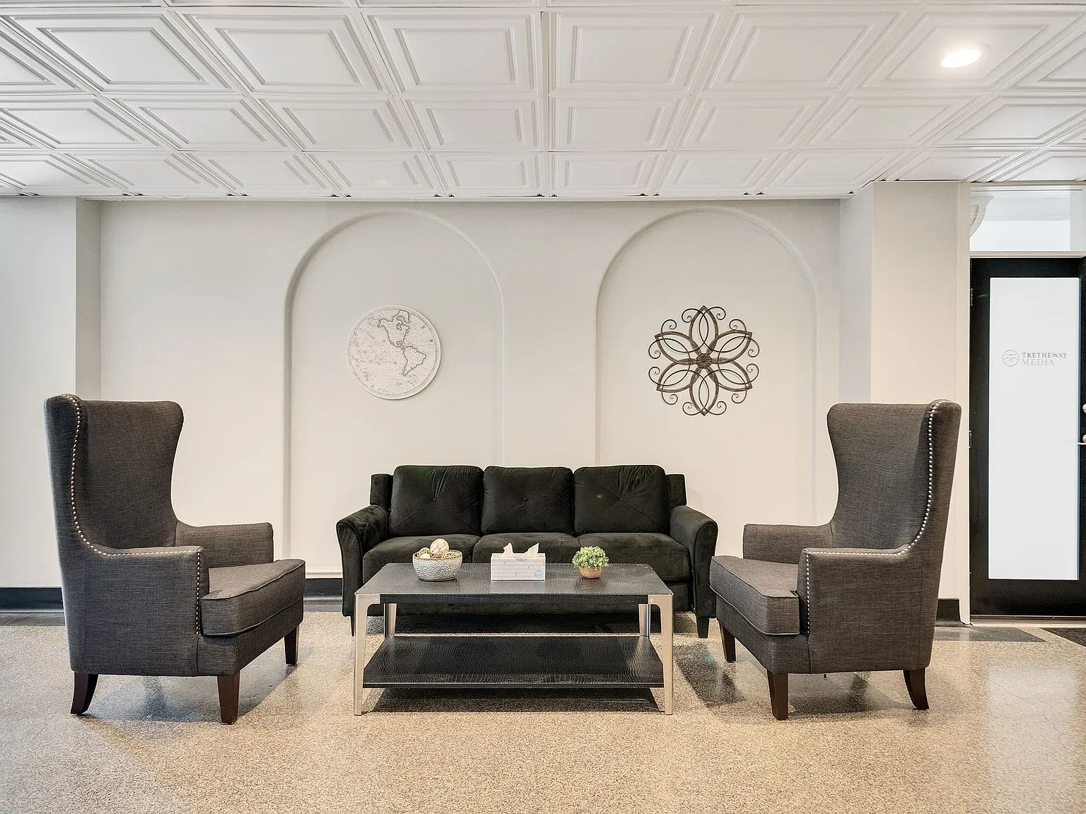 Fort Wood Apartments — Photo 2