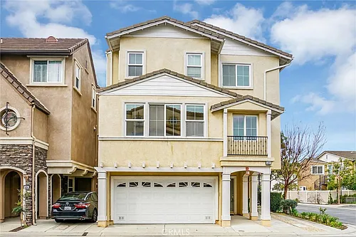 2889 Plaza Del Amo Photo 1
