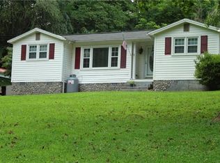 1850 Greasy Creek Rd, Lenoir, NC 28645