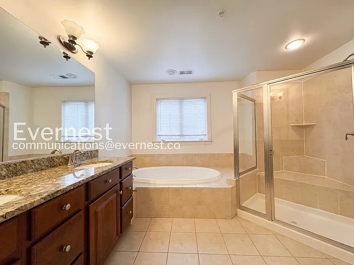 1620 Whitehall Dr — Photo 7