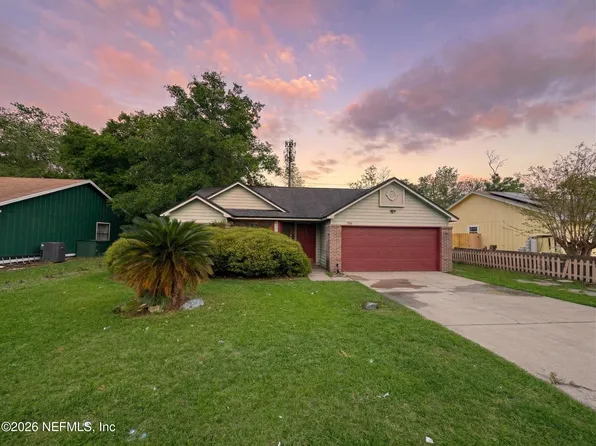 3861 WINTER BERRY Road E, Jacksonville, FL 32210