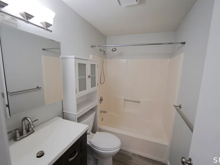 64 Crystal Ln #A — Photo 21