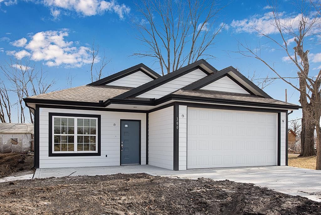 302 Vine St, Linwood, KS 66052 Zillow