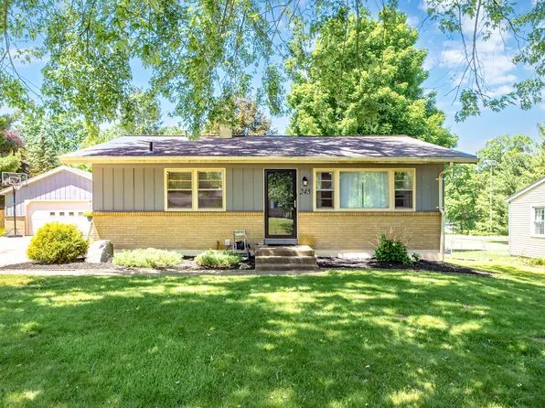 245 Manor Dr, Battle Creek, MI 49014