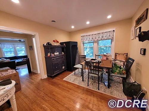 3220 N Wolcott Ave #2 Photo 1 3220 N Wolcott Ave #2 Photo 1