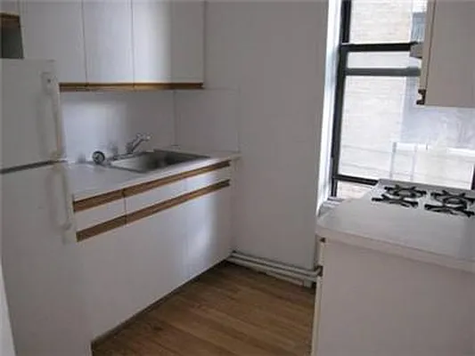 Rented by Cohen Smith Chang LLC | media 6