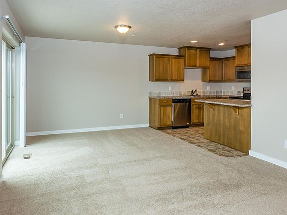 2nd image of 10914 NE 8th Cir