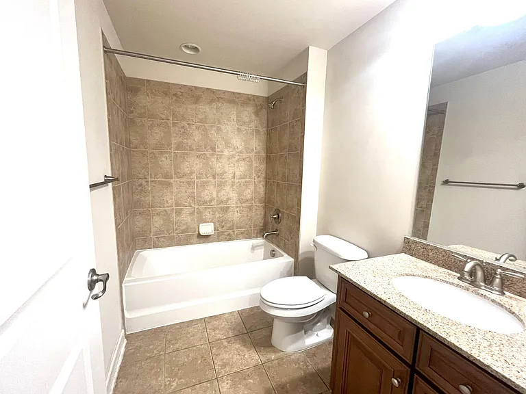21274 Park Grove Ter — Photo 29
