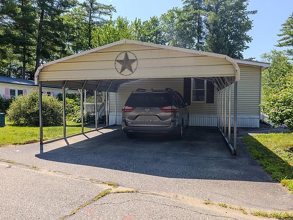 3rd image of 2 Cheryl Drive