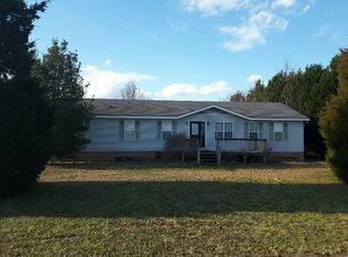 860 Woodrow Rd, Bishopville, SC 29010