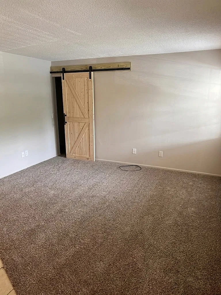 2145 S Overview Dr - 1 — Photo 4