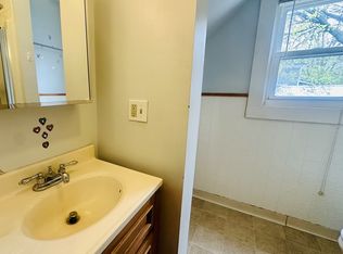 31 S William St, Johnstown, NY 12095