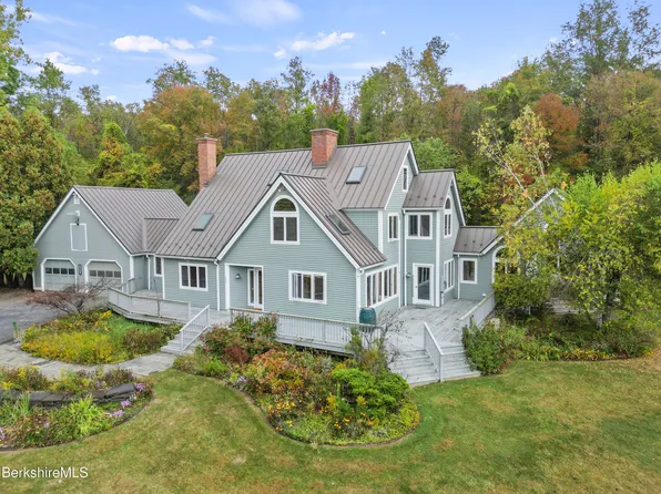 1030 Simonds Rd, Williamstown, MA 01267