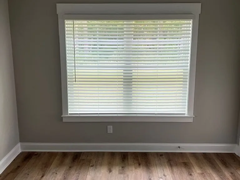 101 Cravey Ln — Photo 3