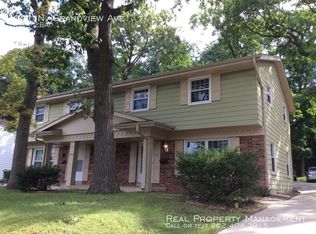 441 N Grandview Blvd, Waukesha, WI 53188