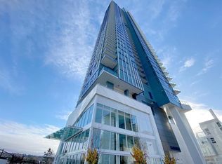 680 Quayside Dr #3207, New Westminster, BC V3M 6Z6