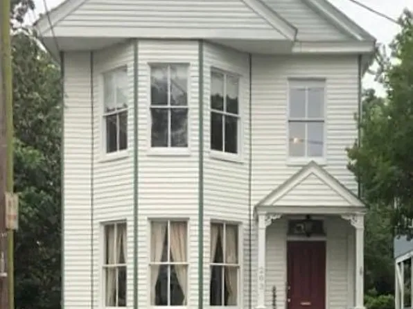 203 N Mason St, Smithfield, VA 23430