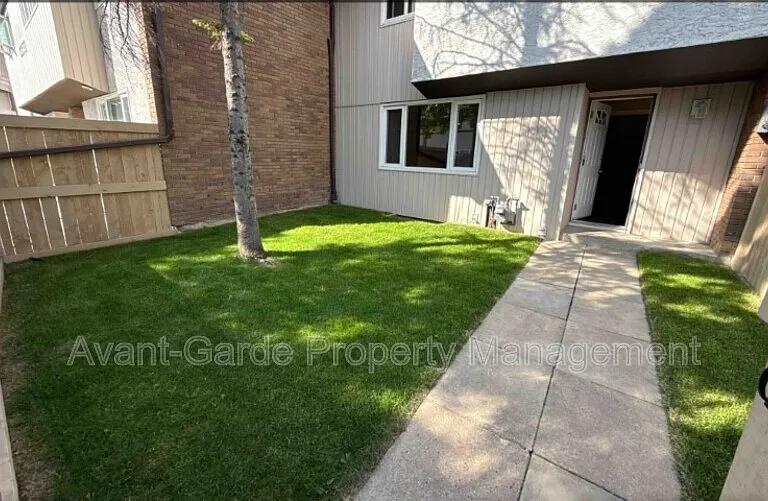 14125 82nd St NW — Photo 19